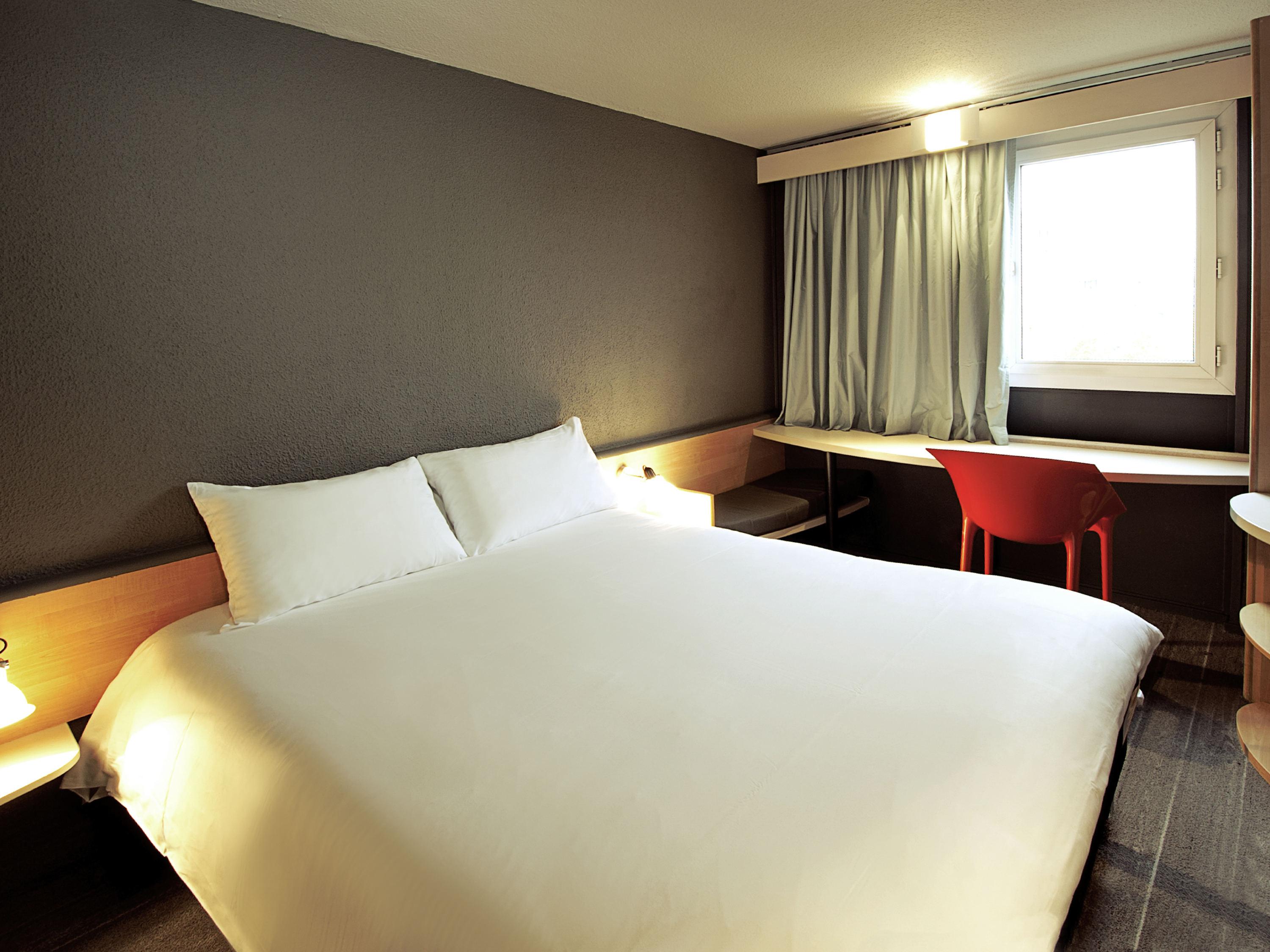 Hotel Ibis Nemours Exteriér fotografie
