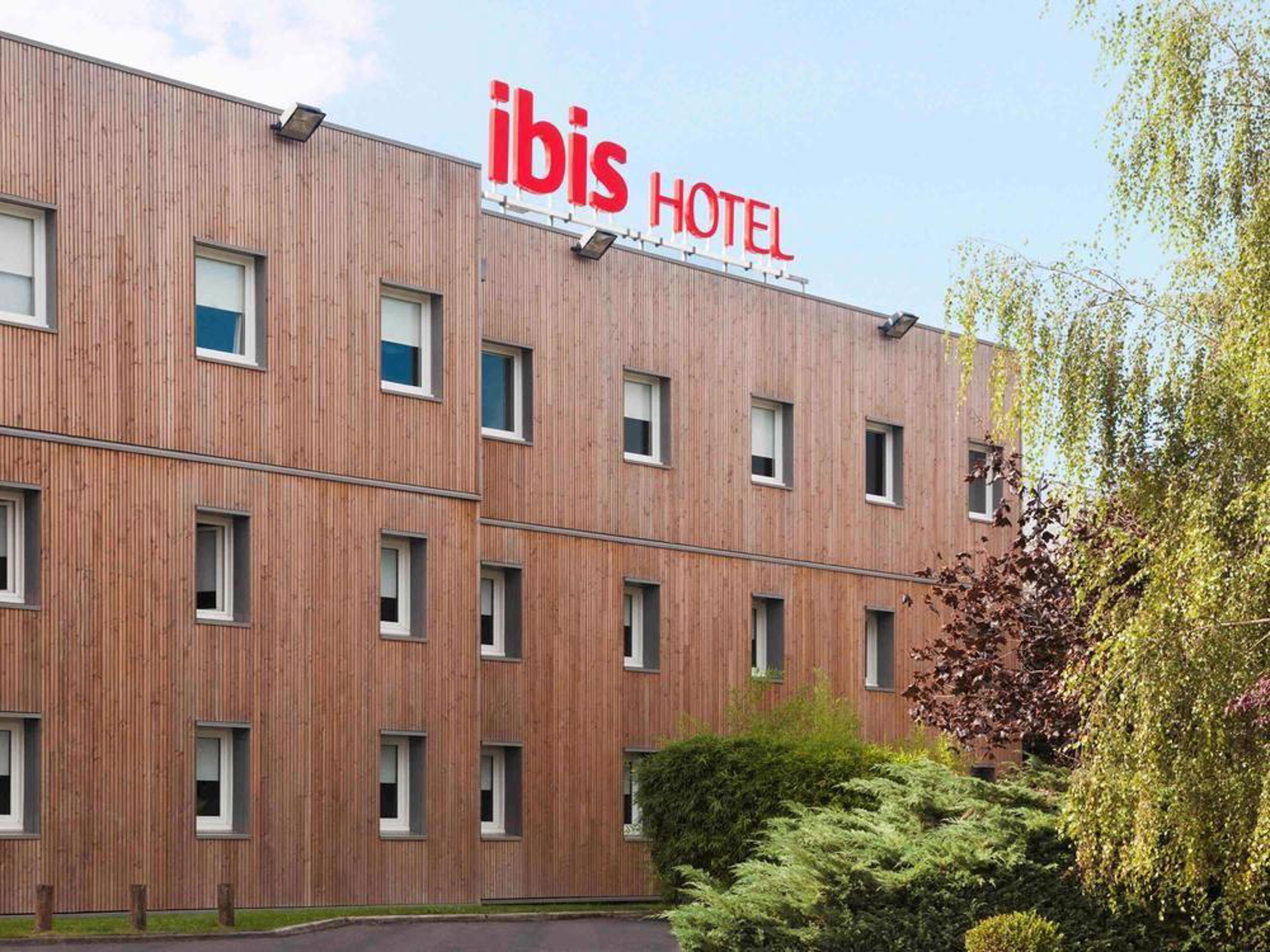 Hotel Ibis Nemours Exteriér fotografie
