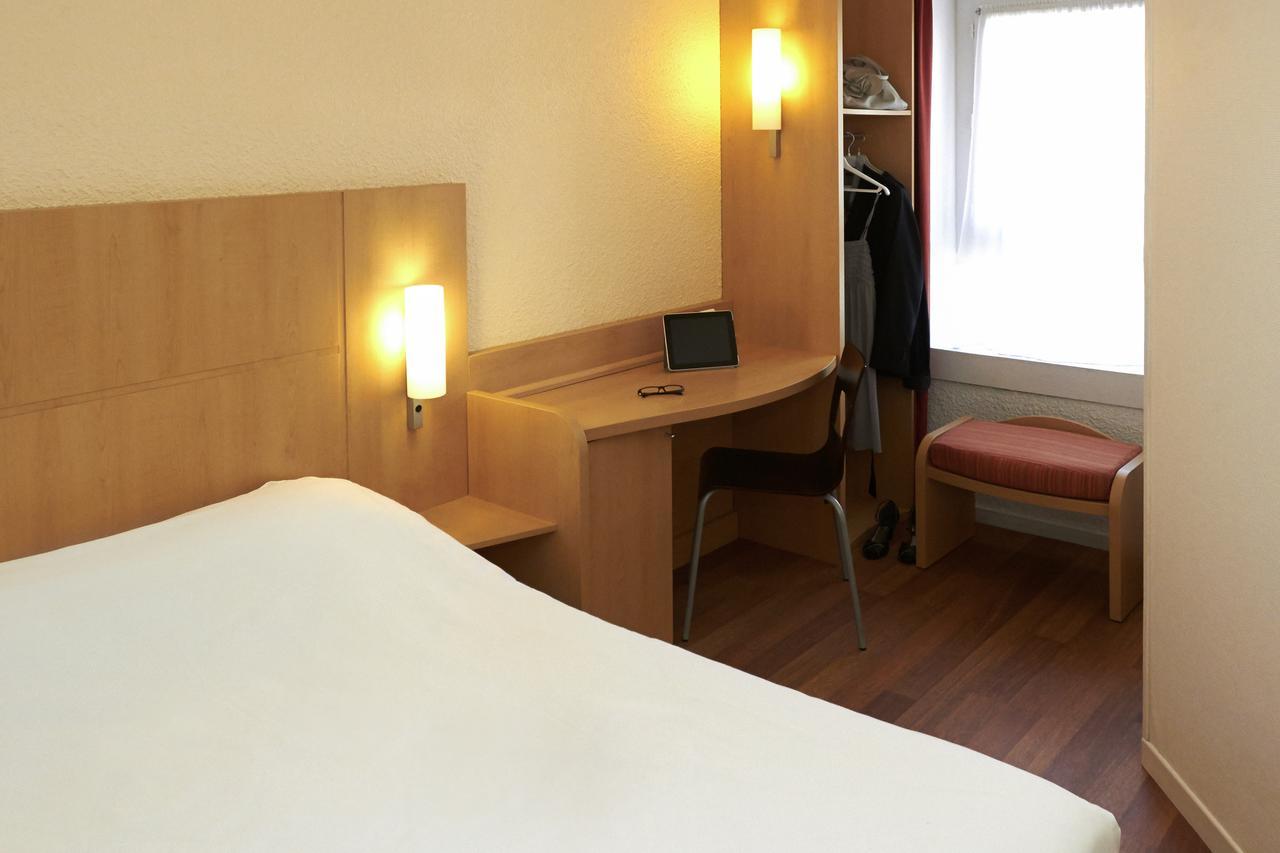 Hotel Ibis Nemours Exteriér fotografie